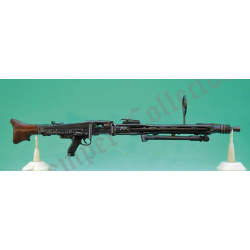 Machine gun MG42 (cra)...