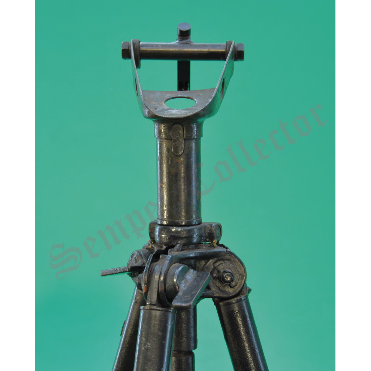 MG42 Anti-Aircraft Steel Tripod 40 (Original Dreibein 40 AA WW2 Luftwaffe)