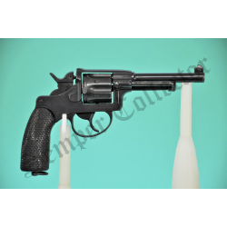 Revolver W+F 82-29 (Brun)